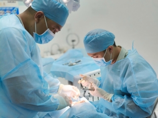 7 dấu hiệu cảnh báo bạn nên đi khám nha khoa ngay trước khi quá muộn